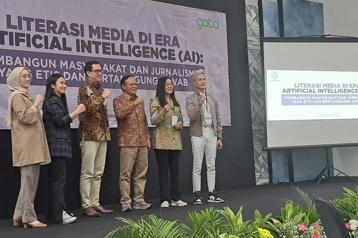 Diskusi mengenai literasi media di era artificial intelligence (AI) di gedung Dewan Pers, Kamis (9/10/2025)