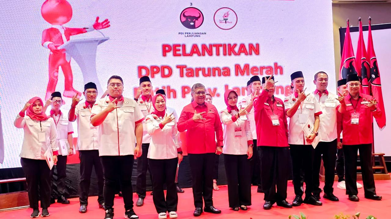 Pengurus Taruna Merah Putih (TMP) Provinsi Lampung dilantik disaksikan Sekjen DPP PDI Perjuangan (PDIP) Hasto Kristiyanto. Ketua Umum TMP Hendrar Prihadi meminta pengurus sayap kepemudaan PDIP tersebut untuk bersinergi dengan struktur partai dalam pemenan