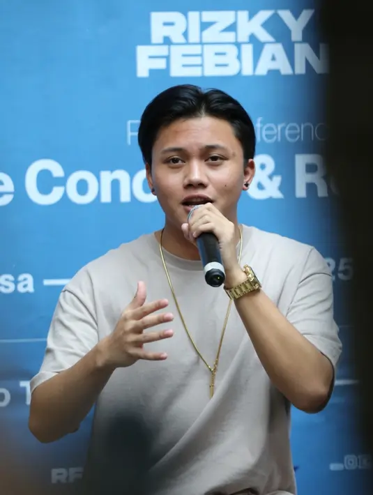 Showcase yang akan digelar di Bandung nanti dianggap Iky sebagai pembuktian dirinya yang selama ini sering dianggap mendompleng kesuksesan sang ayah, Sule.  (Daniel Kampua/Fimela.com)