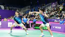 Ganda putra Indonesia Raymond Indra/Nikolaus Joaquin terhenti di perempat final Orleans Masters 2026. Raymond/Joaquin ditumbangkan Christian Faust Kjær/Rasmus Kjaeer dari Denmark dengan rubber game 18-21, 21-12, dan 14-21 di Palais des Sports, Jumat (20/3) malam. (foto: PBSI)