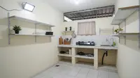 8 Cara Menata Dapur Belakang Rumah Sempit agar Tidak Becek Saat Hujan Deras, Cocok untuk Pemilik Rumah Subsidi KPR