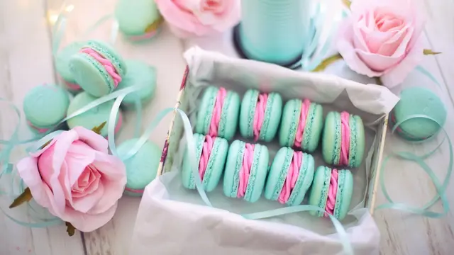 Arti Mimpi Diberi Makanan oleh Seseorang secara Umum