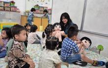 Boneka Edukasi Seksual Anak Dini Sentasi: Inovasi Ubaya untuk Cegah Kekerasan Seksual