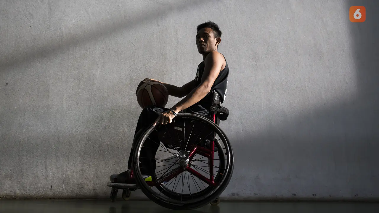 Latihan Basket Kursi Roda