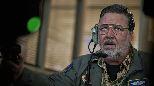 Russell Crowe sebagai Kapten Eddie “Reaper” Grimm dalam film Land of Bad. (Foto: Dok. The Avenue)