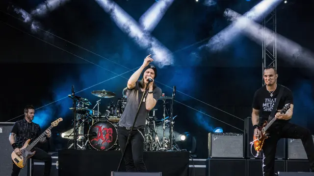 Alter Bridge