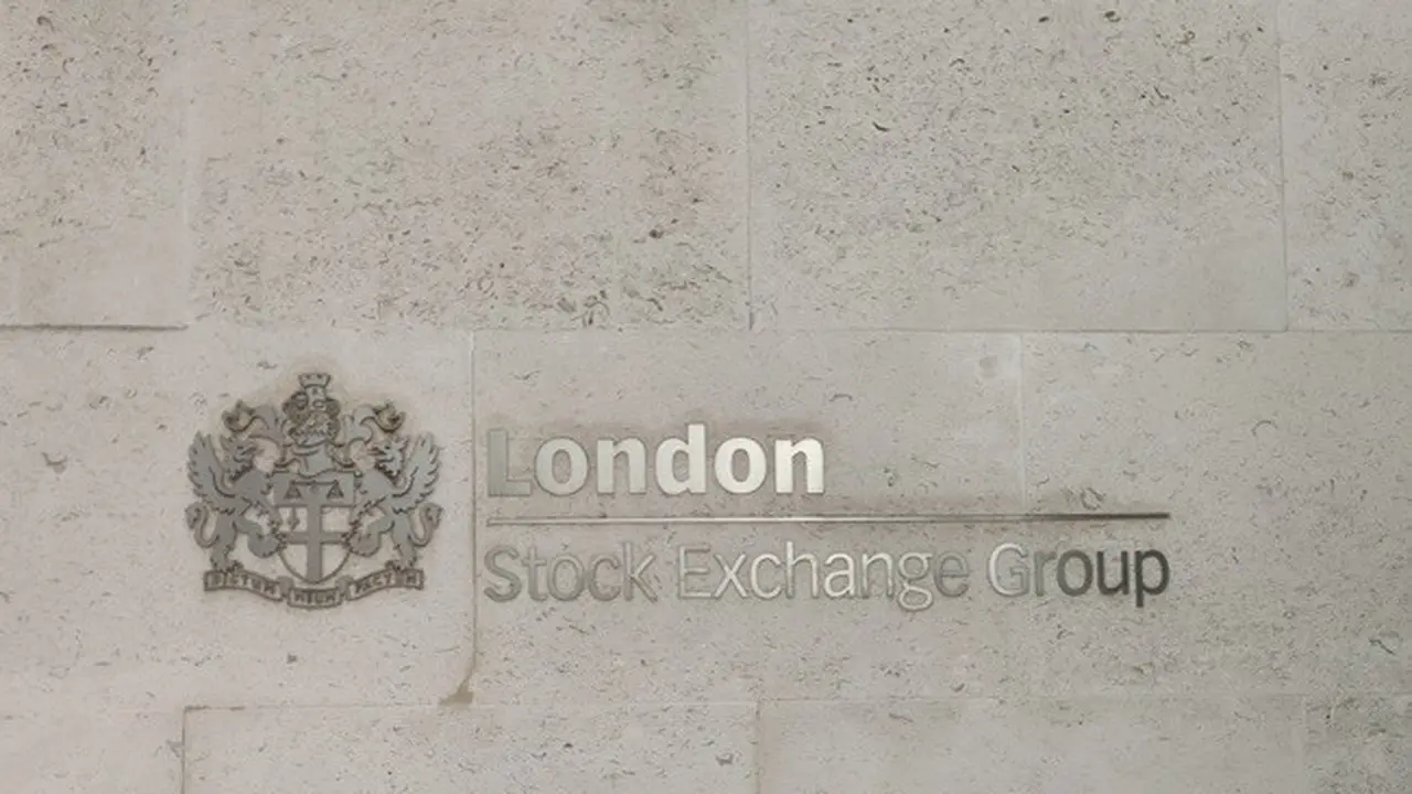 Ilustrasi Bursa Efek London (Dok: Photo by David Vincent on Unsplash)