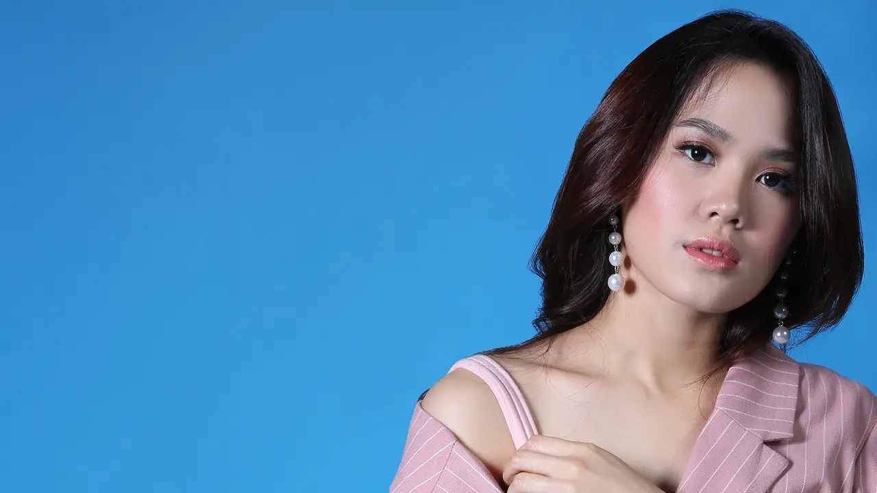[Bintang] Sounds of Bintang, Sheryl Sheinafia Bukan Hanya Menyanyikan Lagu Melainkan Perasaan