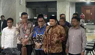 Komisi Pemilihan Umum Republik Indonesia (KPU RI) menyerahkan secara resmi, kesimpulan sidang sengketa Pilpres 2024. (Foto: Liputan6.com/Radityo Priyasmoro).