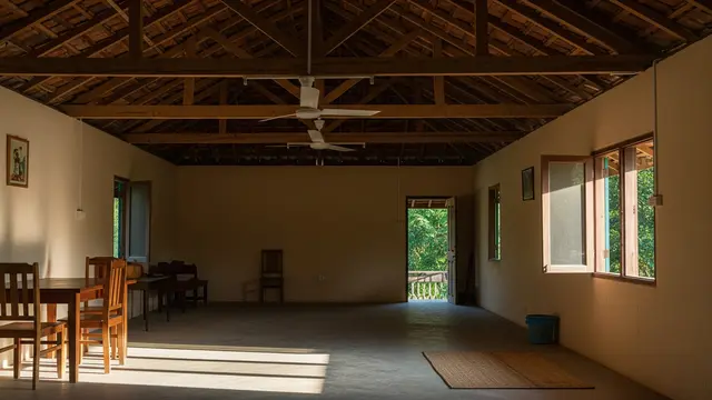10 Desain Rumah Kampung Gaya Farmhouse Modern yang Adem, Nyaman di Iklim Tropis