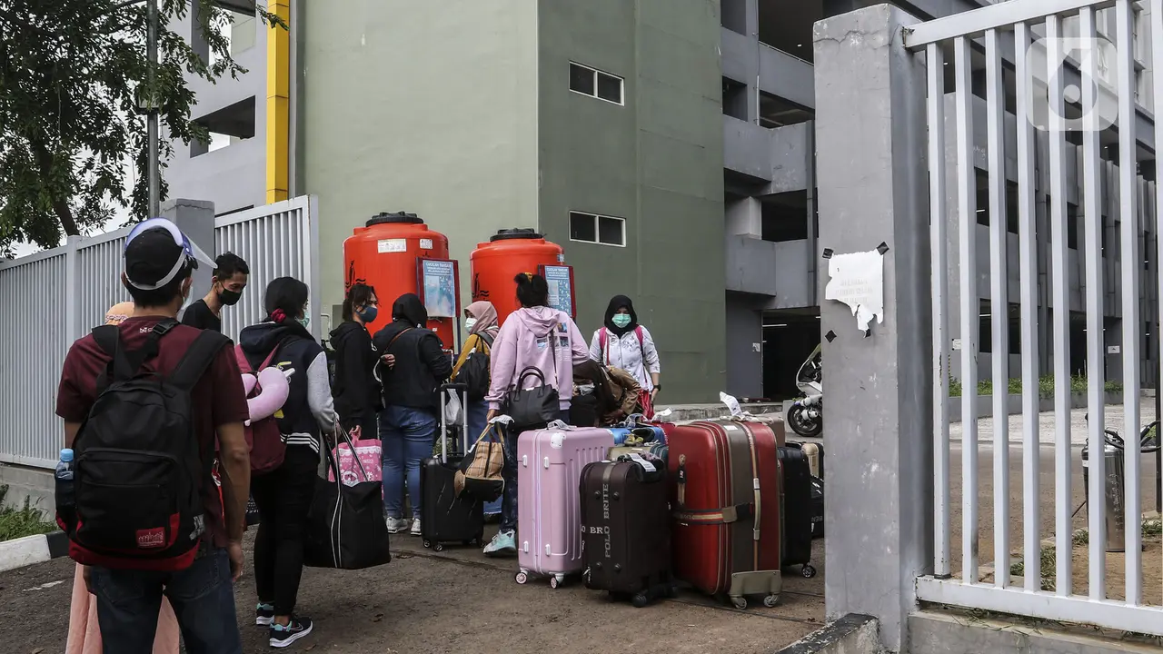 FOTO: Wisma Atlet Siapkan Tower Baru untuk Isolasi Pasien OTG COVID-19