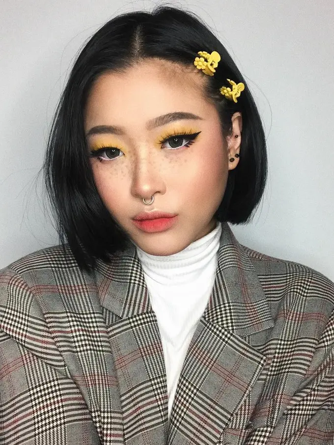 Cindercella, Berikan Riasan Mata Unik dengan Warna-warna Terang