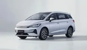 Harga Mobil Listrik BYD M6 Bekas per Oktober 2026