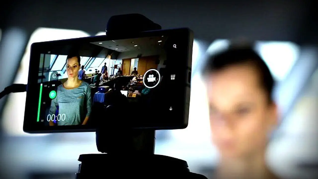 Cerita 3 Juara Kreatif Video Mobile Journalism EGTC 2016 UNAIR
