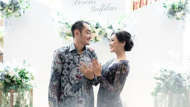 6 Potret Lamaran Cyndyana Lorens Adik Kriss Hatta yang Baru Jadi Mualaf