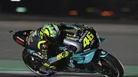 Pembalap Petronas SRT Yamaha, Valentino Rossi, saat menjalani latihan bebas MotoGP Qatar 2021 di Sirkuit Losail, Jumat (26/3/2021) malam waktu setempat. (Dok. Petronas SRT Yamaha)