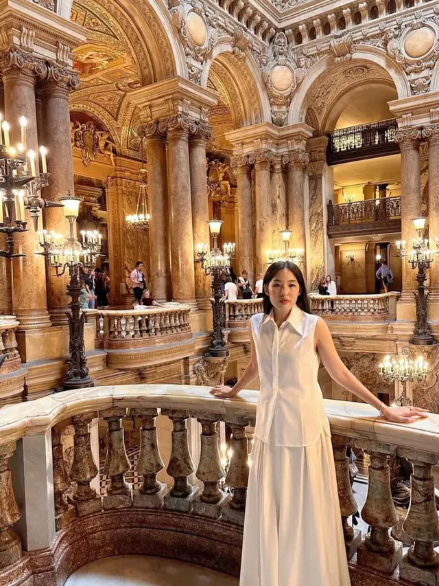 7 Pesona Tiffany Soetanto Istri Chef Arnold, Kecantikan Natural dengan Gaya Effortless (credit:instagram tiffanysoetanto)