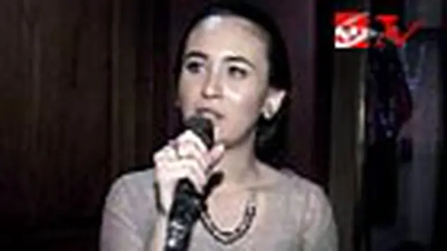 Ayusita Berbicara tentang Perempuan dalam Puisi