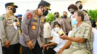Kapolri Jenderal Polisi Listyo Sigit Prabowo saat memantau vaksinasi covid-19. (Ist)
