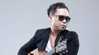 Sandhy Sondoro Diserang Tagar Cabul di Medsos