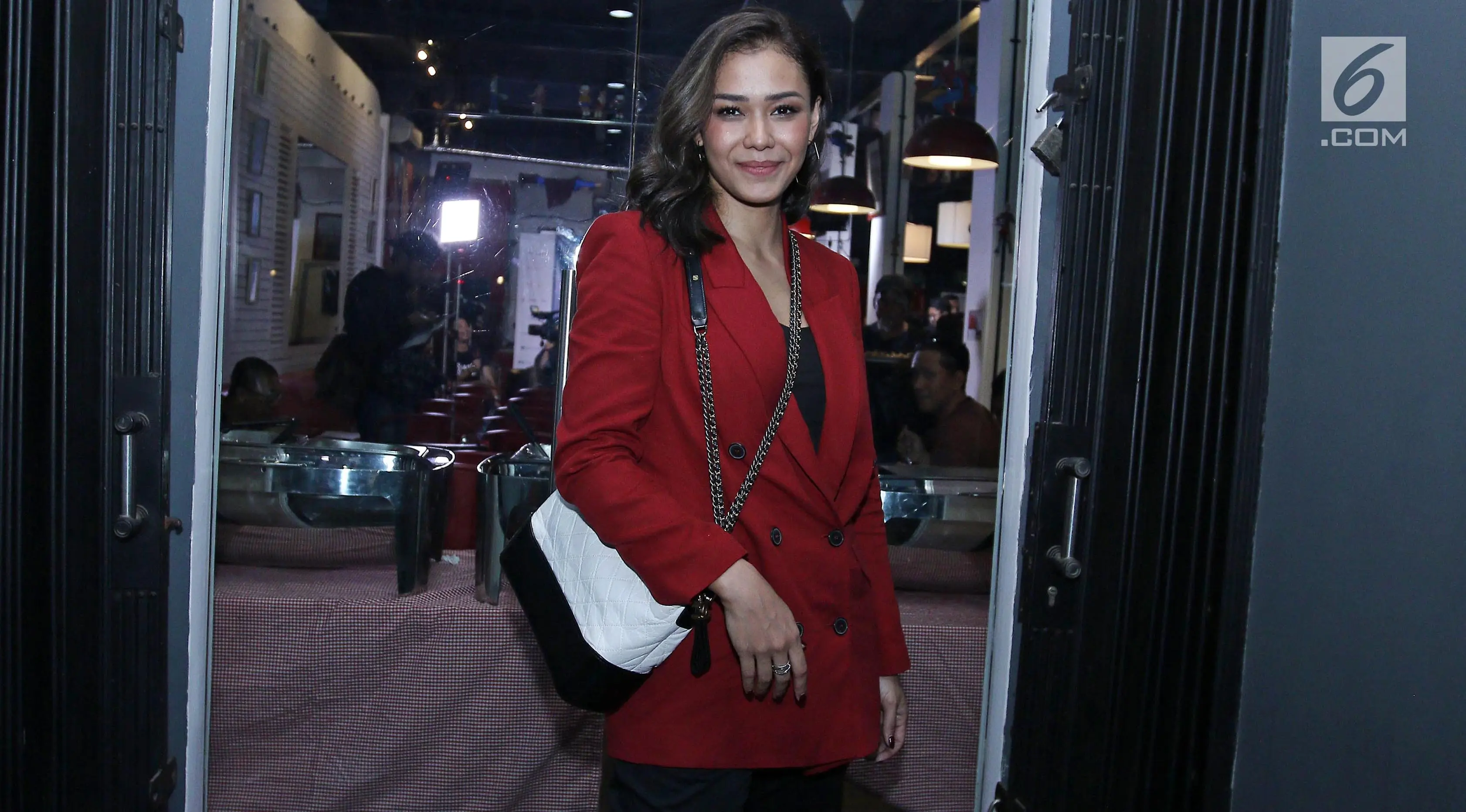 Adinia Wirasti (Herman Zakharia/Liputan6.com)