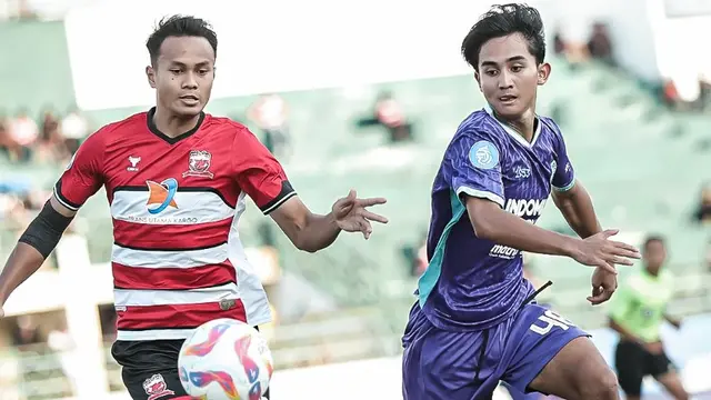Madura United vs Persita Tangerang