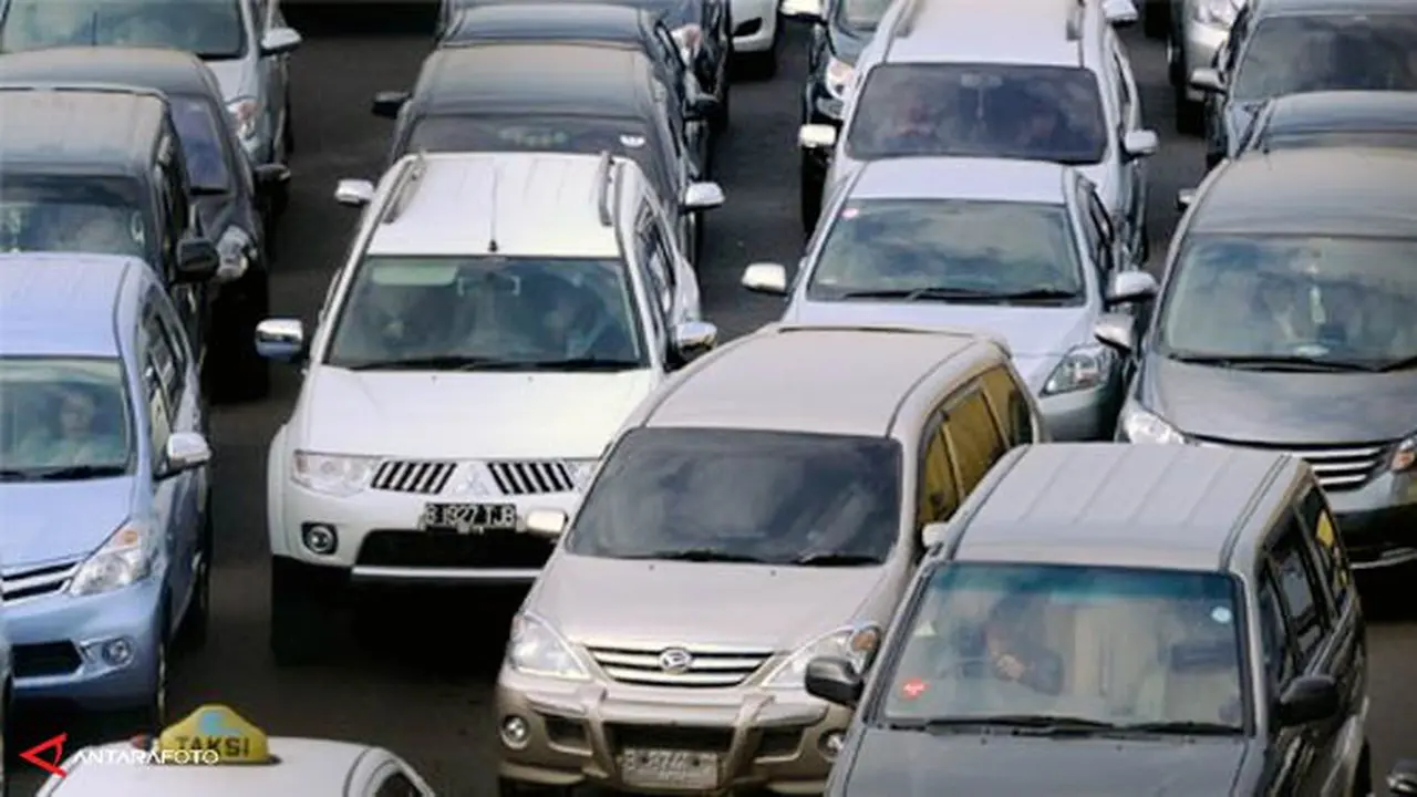 macet-130621a.jpg