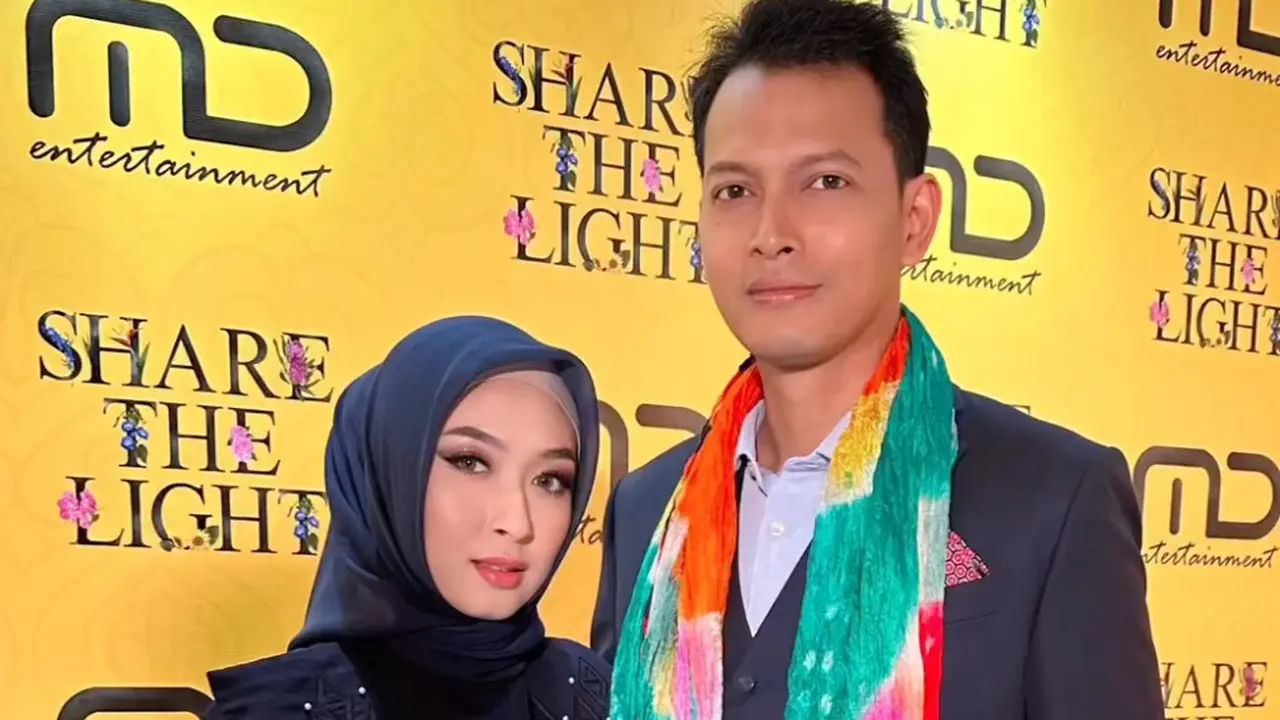 Fedi Nuril dan Vanny Widyasasti