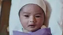 “My Baby Boy“ tulis Aldi sebagai keterangan foto anak laki-lakinya yang mengenakan penutup kepala. Bayi merah  yang baru lahir beberapa jam itu mendapat banyak pujian dari netizen. (Instagram/aldi4bragi)