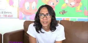 Sebulan lebih di Amerika, ternyata  Aming bukan sekedar liburan. tetapi, mencari sekolah.