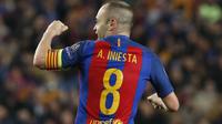 Andres Iniesta menerima gaji per minggu dari Barcelona sebesar 165.000 pound sterling. (AFP/Pau Barrena)