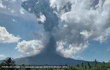 Erupsi Gunung Lewotobi Laki-Laki Tinggi Kolom Letusan Capai 8.000 M, Warga Diimbau Gunakan Masker