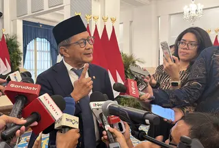 Pengamat politik Rocky Gerung dilantik jadi Anggota Wantimpres (Lizsa Egeham/Liputan6.com)