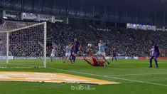 Barcelona bermain imbang 2-2 saat bertamu ke markas Celta Vigo dalam lanjutan La Liga pekan ke-33, Rabu (18/4/2018) dinihari WIB. This video is presented by Ballball.