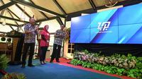 Hari ini Pemerintah Kabupaten Purworejo melalui Dinas Komunikasi Informatika Statistik dan Persandian Kabupaten Purworejo bersama dengan DOKU meresmikan Larisi, sebuah aplikasi asli Purworejo yang berfungsi sebagai pusat informasi, marketplace, media sosial dan juga dapat dipergunakan untuk melakukan transaksi pembayaran digital. Turut hadir Rachma Kandini (Vice President SME Product & Technology DOKU) dan R. H. Agus Bastian, SE, MM (Bupati Purworejo) di Pendopo Purworejo.