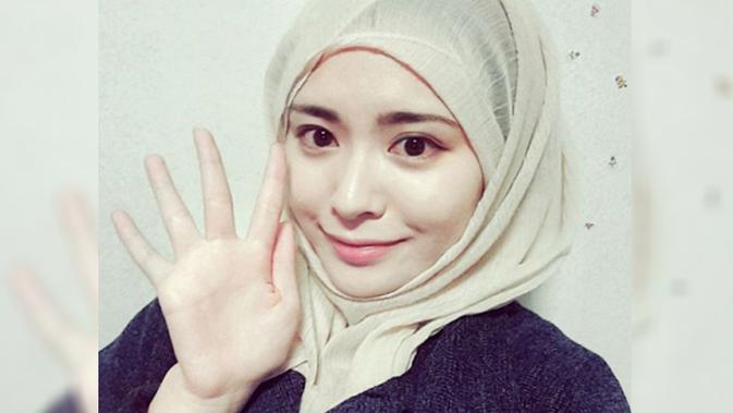 Gadis Korea Berhijab Ini Buat Netizen `Klepek-klepek 