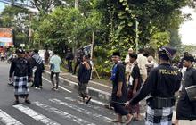 Gaungkan Moderasi Beragama, Ribuan Umat Muslim Bali Shalat Idul Fitri di Lapangan Lumintang