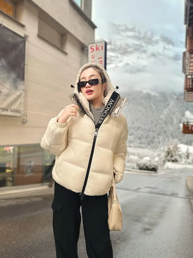 Tasya Revina. (Foto: Dok. Instagram @tasyarevina)