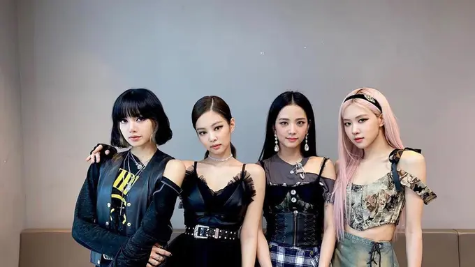 Gaya pakaian Blackpink