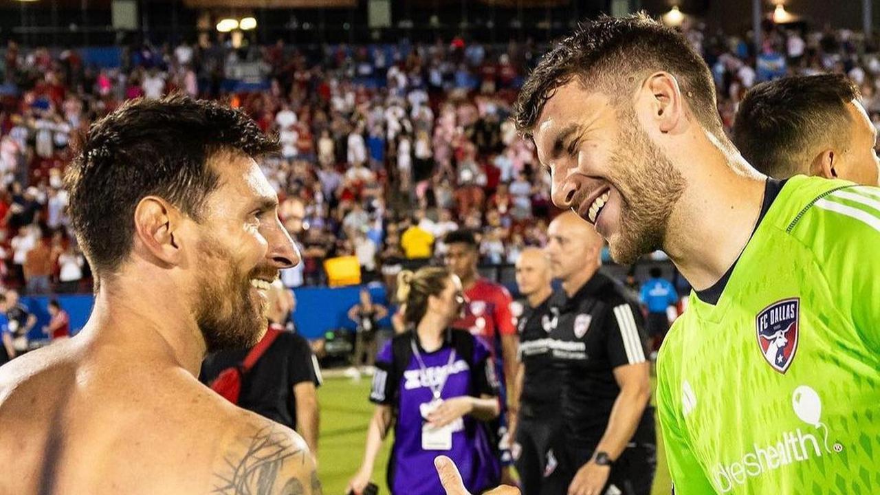 Maarten Paes dan Lionel Messi