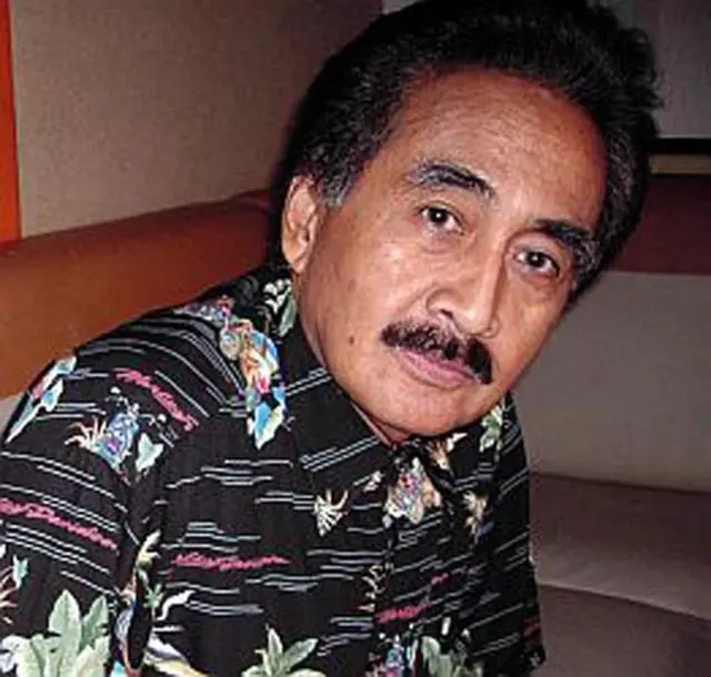 Kisah 7 publik figur meninggal karena kecelakaan moge, Renville Antonio tabrakan dengan mobil pikap