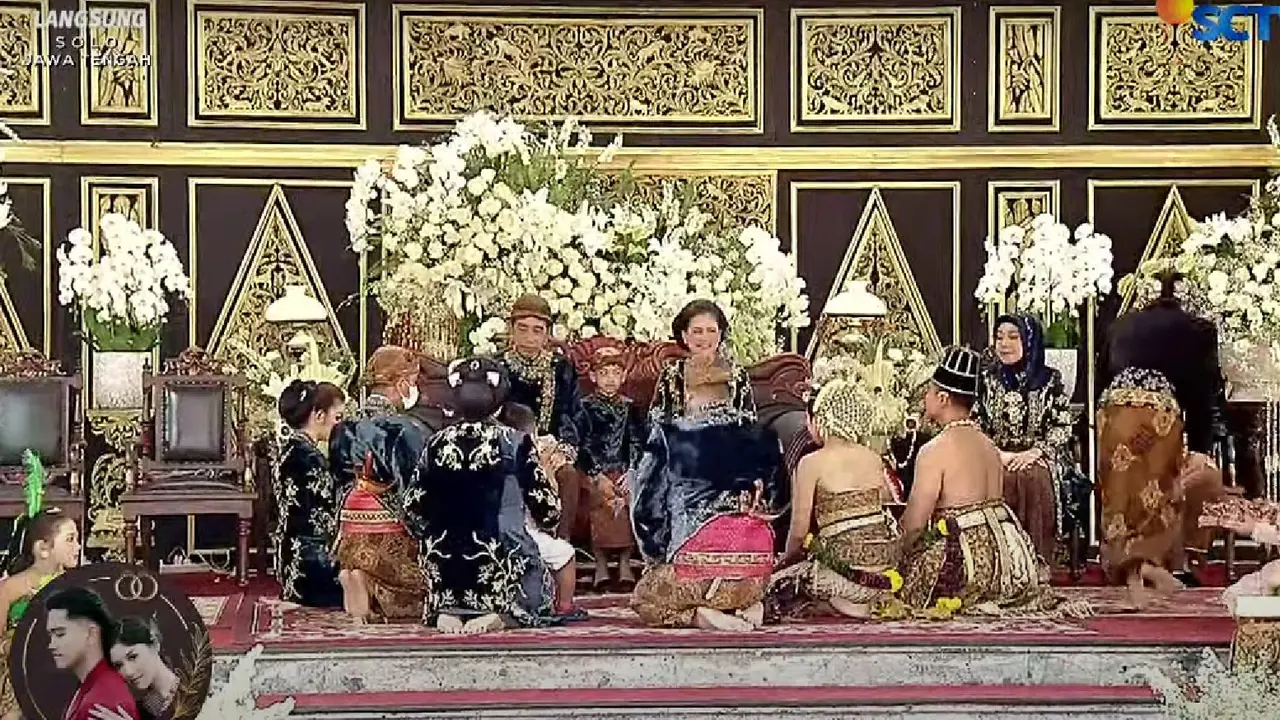 Jokowi dan Keluarga Menjalani Tumplak Punjen Kaesang Erina