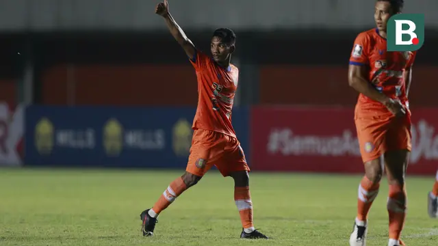 Persib Bandung vs Persiraja Banda Aceh