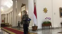 Presiden Jokowi memberikan keterangan pers di Istana Bogor. (Liputan6.com/Lizsa Egeham)