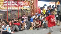 Riuhnya Pengemis Dadakan Saat Imlek di Wihara Teluk Gong