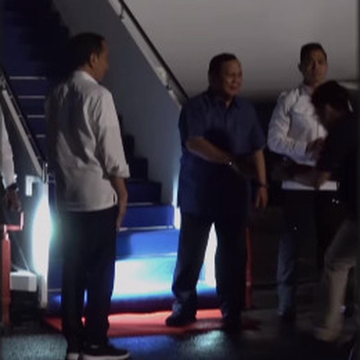 Momen Kompol Syarif 'Diperingatkan' Prabowo Usai Salaman,