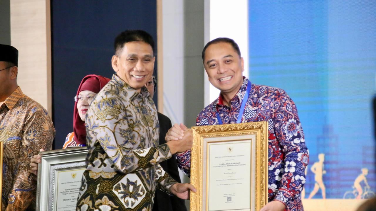 Wamendagri Wiyagus saat menghadiri Penganugerahan Penghargaan KKS Swasti Saba dan STBM Award Tahun 2025