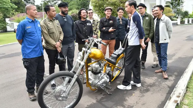 Presiden Jokowi membeli motor modifikasi Royal Enfield Bullet 350cc Chopperland