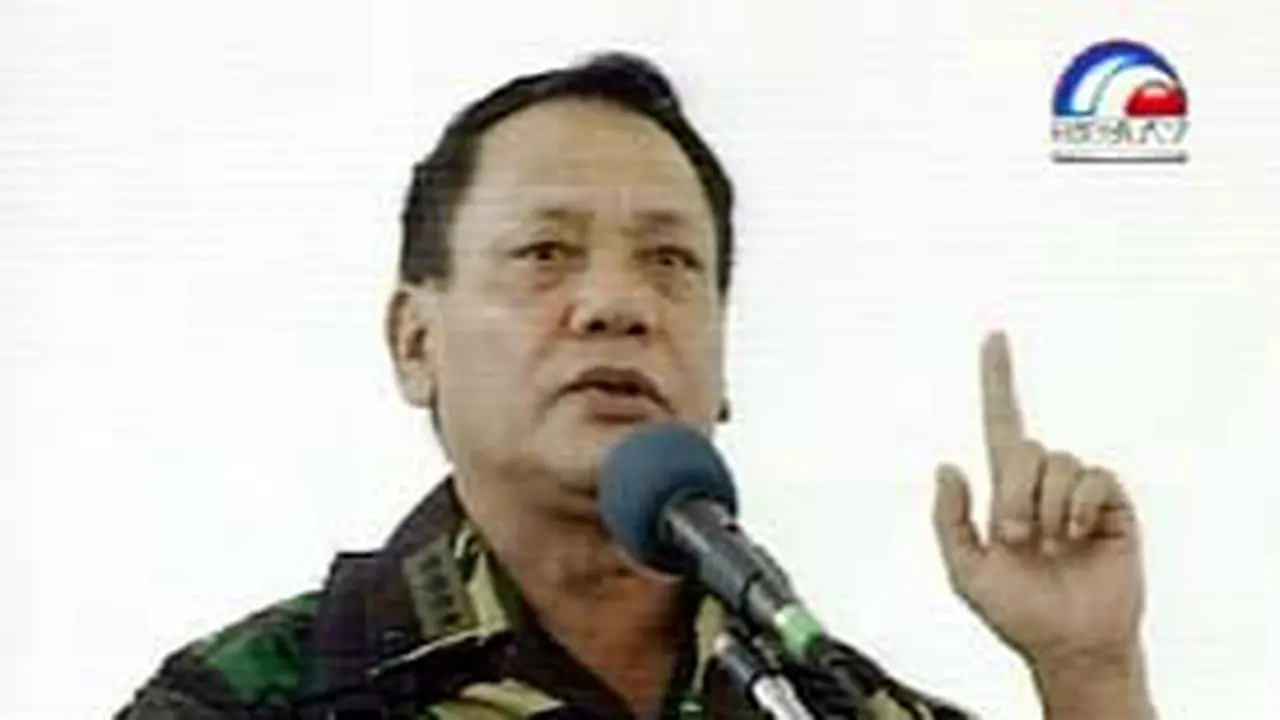 281004cPanglimaTNI.jpg