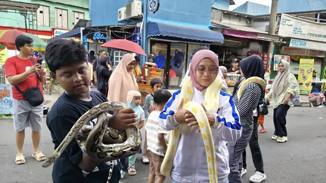 CFD Depok Diramaikan Ular hingga Iguana, Jadi Sarana Edukasi dan Hiburan Warga